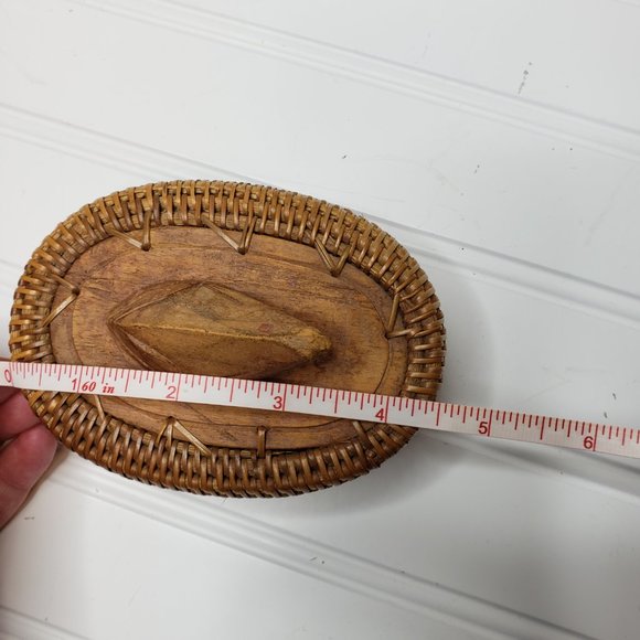 VTG Lombok Carved Wood Frog Rattan Basket Weave Indonesian Island Trinket Box - Picture 6 of 11